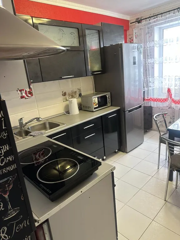 Квартира с видом на город с высоты полета!