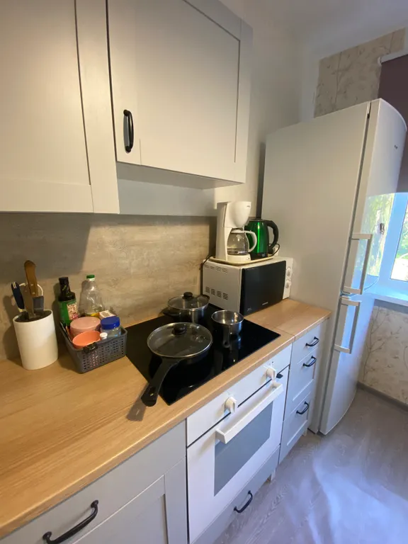 Уютная квартира с видом на цветущий двор