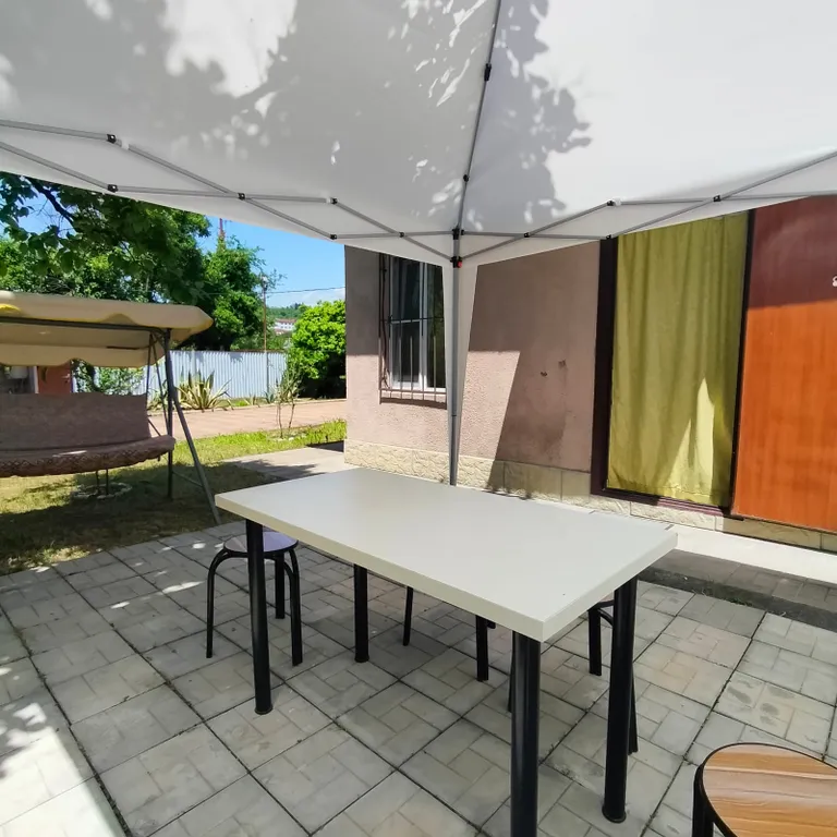 Коттедж Уютный дом у моря — Сухум