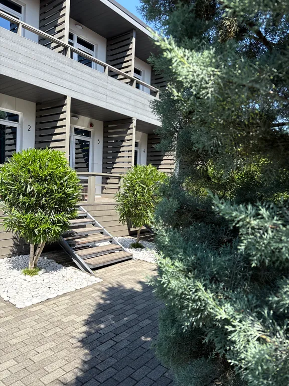 Квартира Квартира Делюкс, собственная терраса/балкон, полная комплектация — Сириус