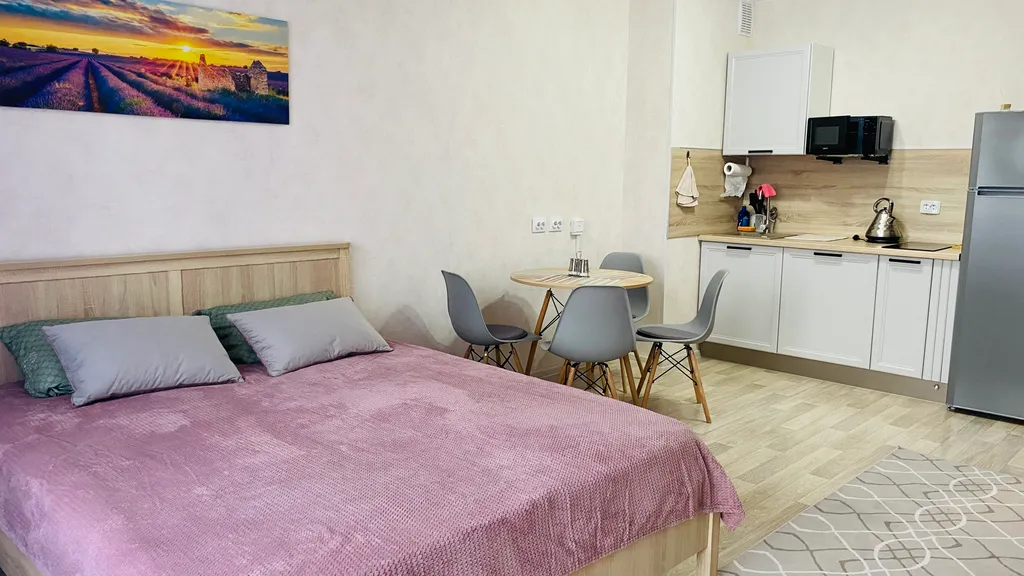 Квартира Квартира Уютная студия в новом в экологически чистом микрорайоне города — Красноярск