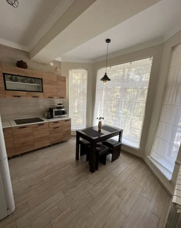 Уютная квартира в самом живописном уголке планеты