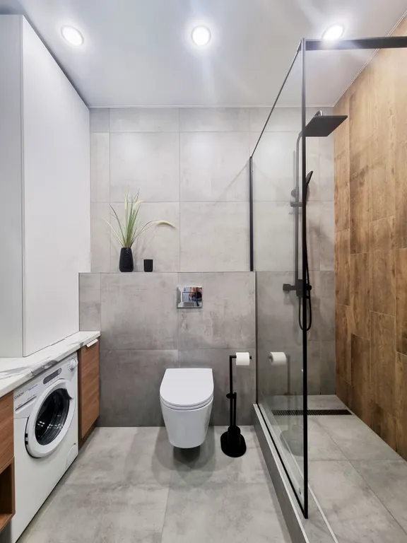 Дизайнерская евро двушка на 17 этаже с панорамным остеклением и видом на город