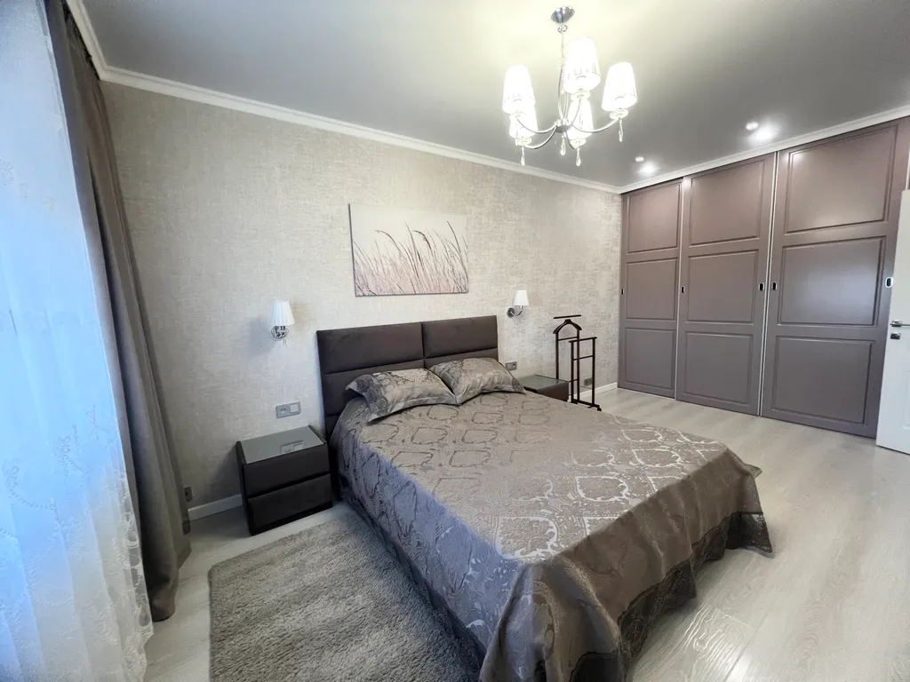 Шикарная евротрешка с видом на горы