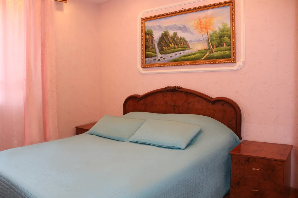 2-комнатная Квартира — аренда посуточно в Бузулук