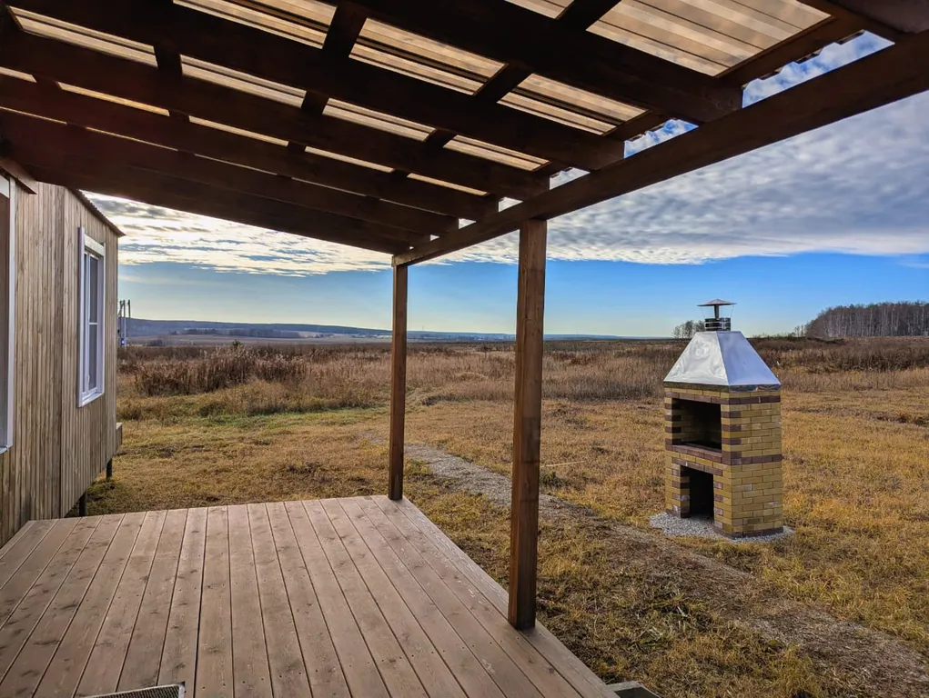 Просторный домик для семейных посиделок, встреч с друзьями Поляна Грин