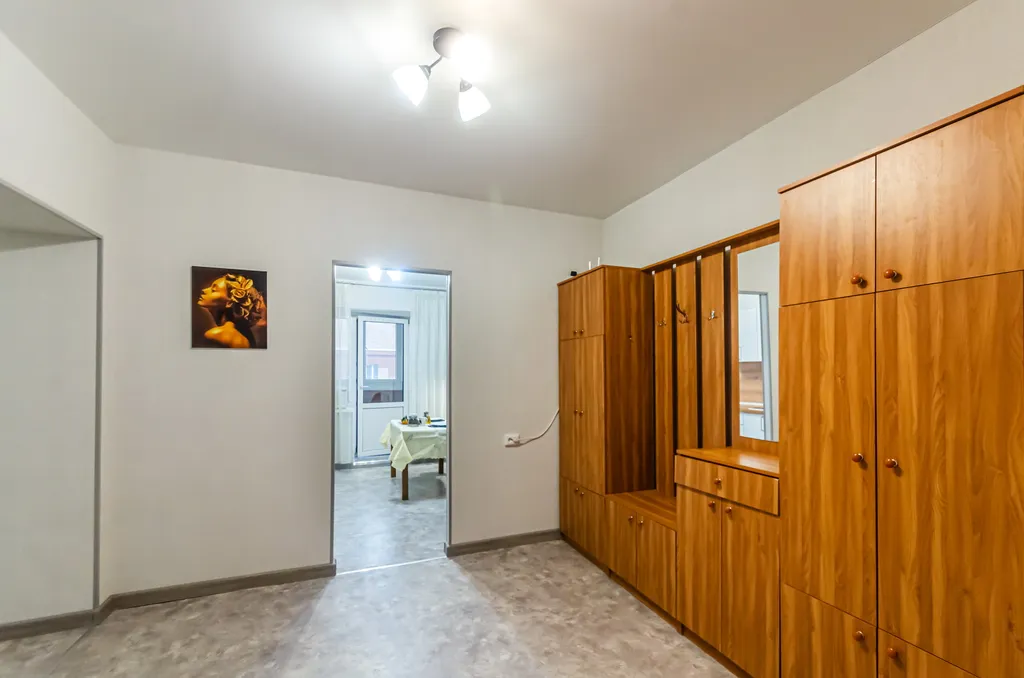 Киевская, 13. Центр Самары.