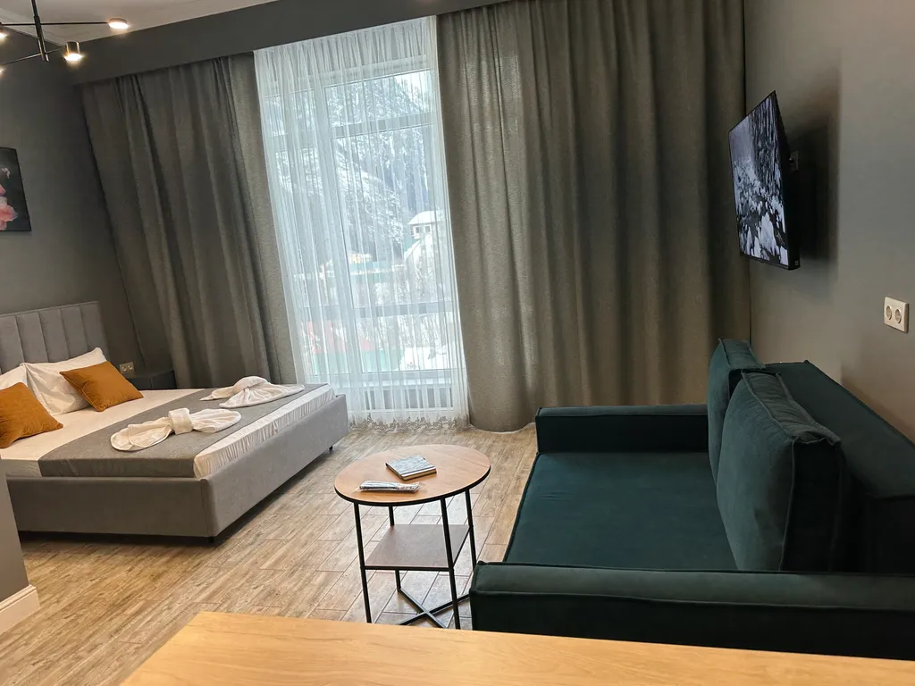 Уютные апартаменты с дизайнерским ремонтом