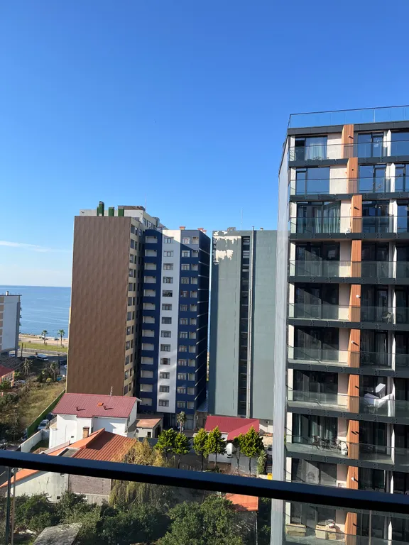 Красивая студия с видом на море и камином на Новом бульваре, 2 линия