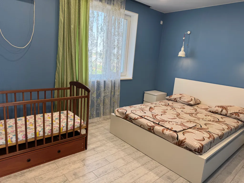 Половина Коттеджа