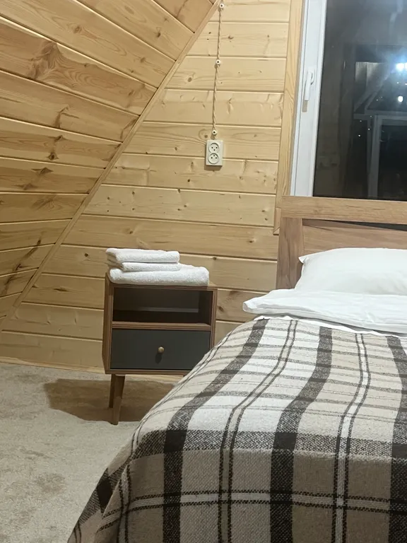 Домик в лесу с видом на горы Архыза с баней