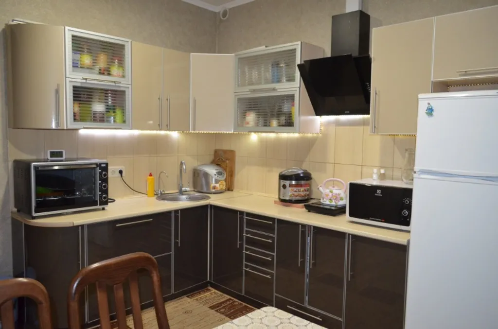 Апартаменты новые с видом на море, горы в новом доме над форосским парк