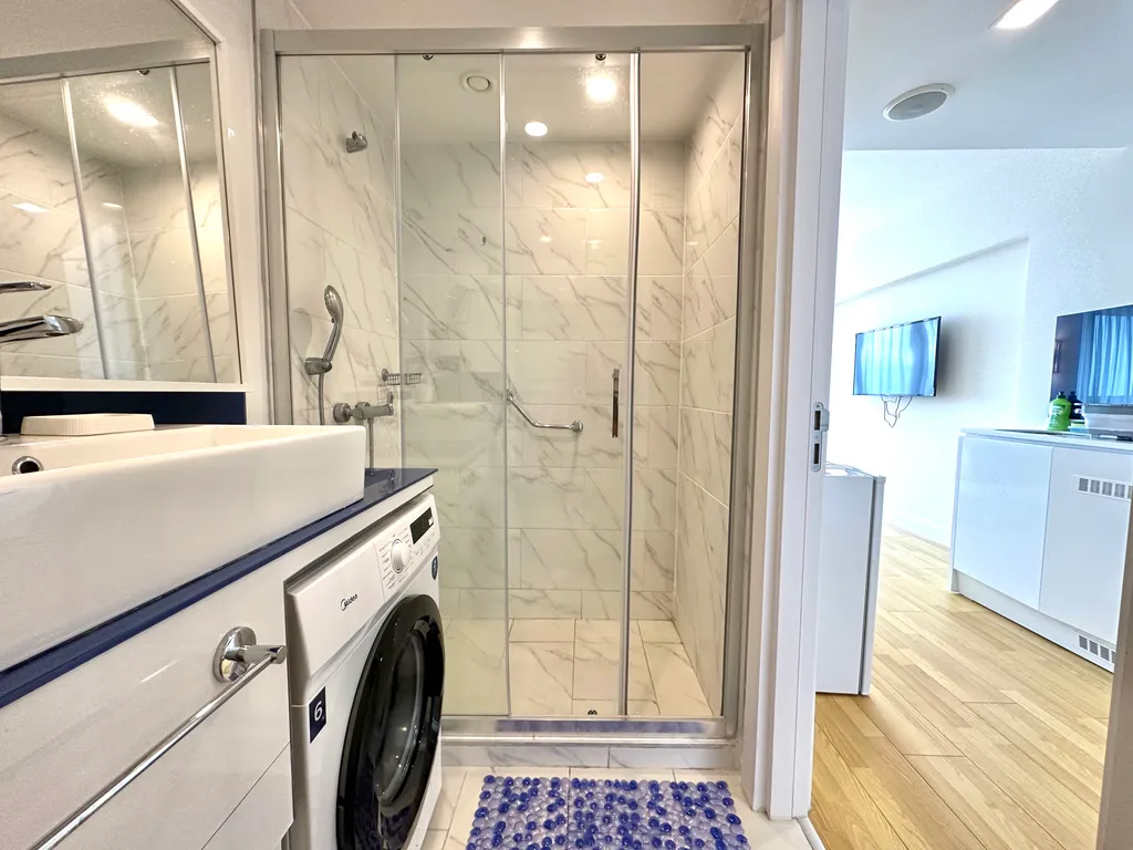 Личный пентхаус с видом на закат в Орби Сити