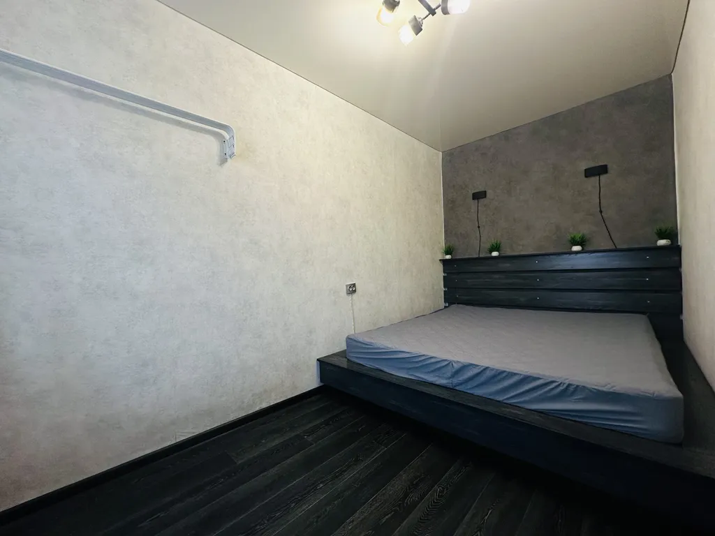 2 комнатная Горького 32