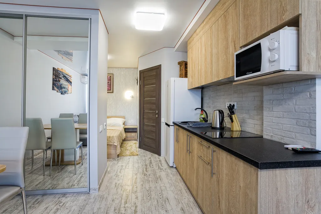 Светлый апартамент с видом на море