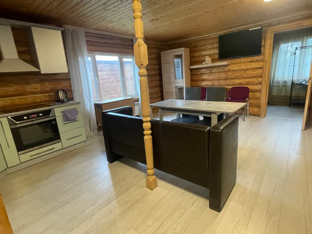 Уютный дом в тихом красивом месте