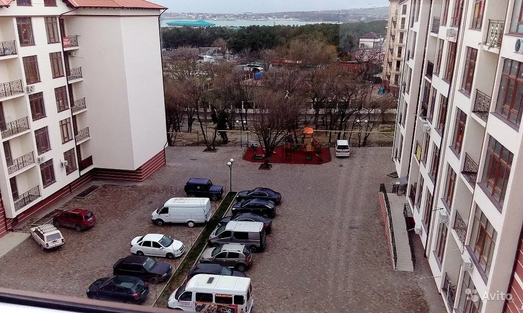 До моря 10 минут, рядом всё, аквапарк, магазины, остановка, Арена