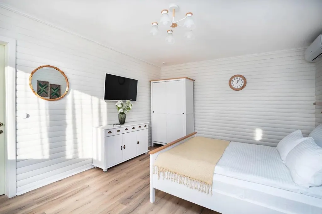 Дом Писателя коттедж с 5 спальнями