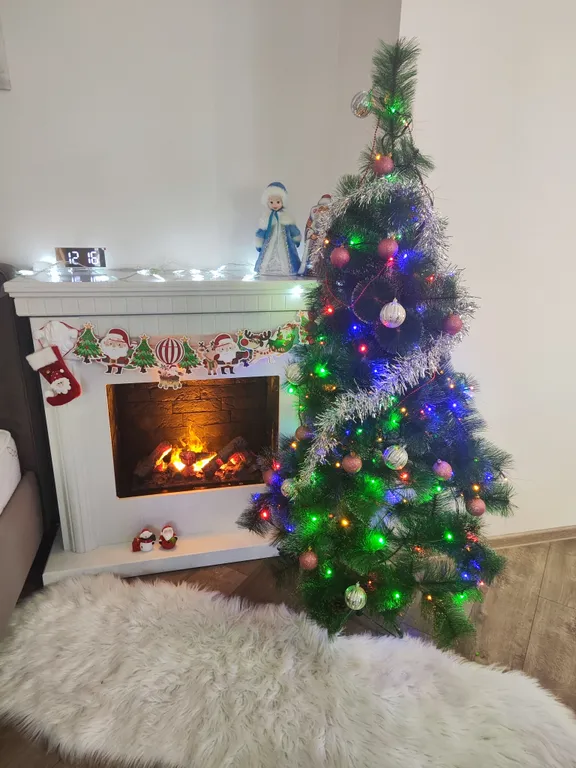 Квартира с камином у леса