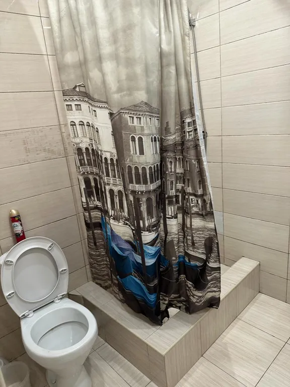 Студия в тихом районе, без комиссии, без животных