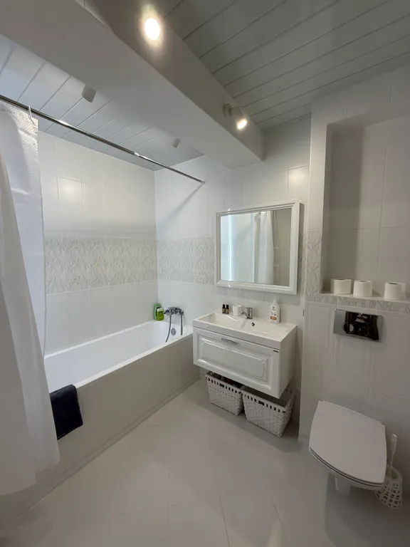 Просторная большая квартира в спальном районе