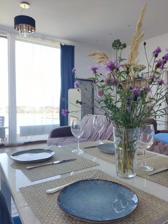 Дом с видом на озеро