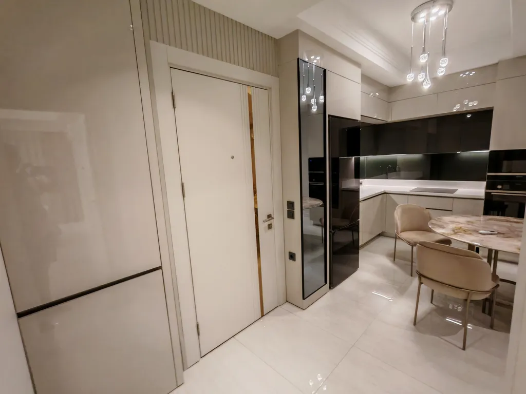 Квартира в Azura World c видом на бассейн и аквапарком