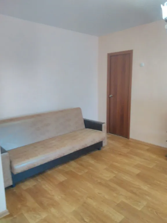 Квартира двухкомнатная район вокзала!!!