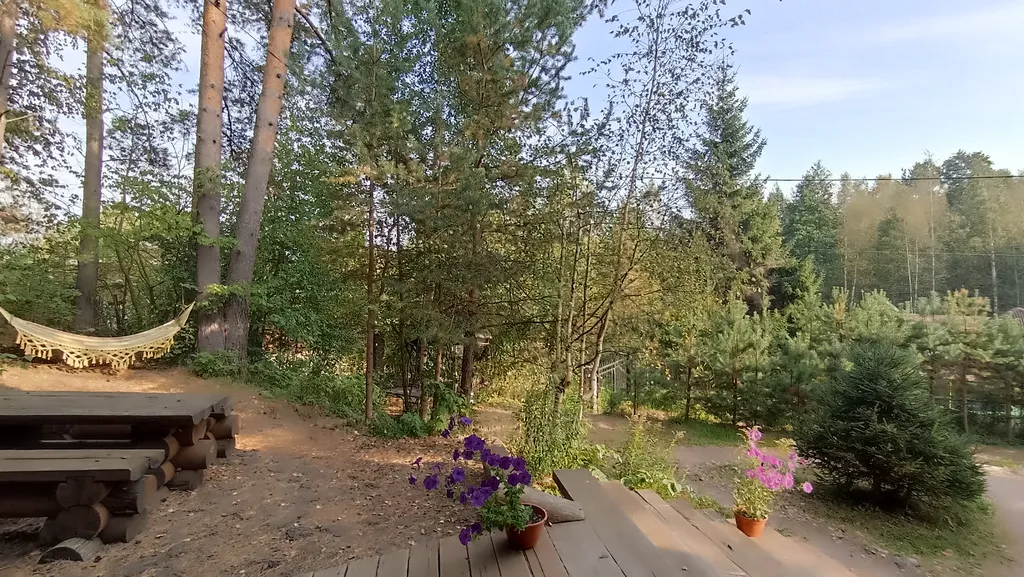 Дом на озере