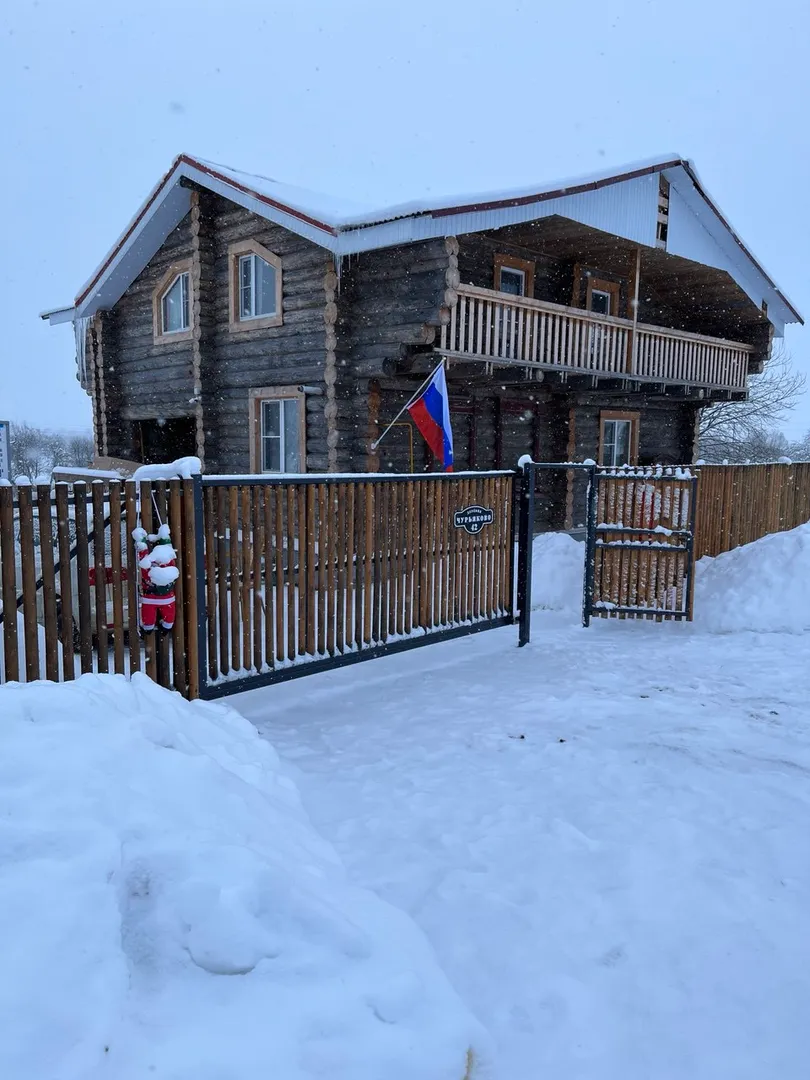 Дом зимой