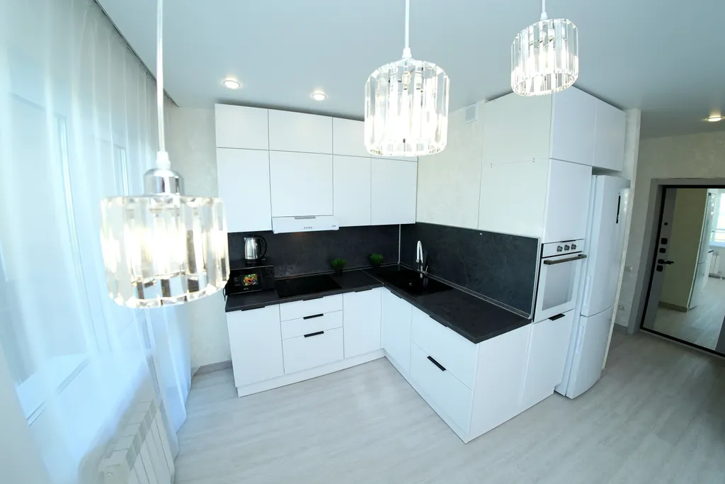 Комфортные апартаменты с видом на метромост и центр