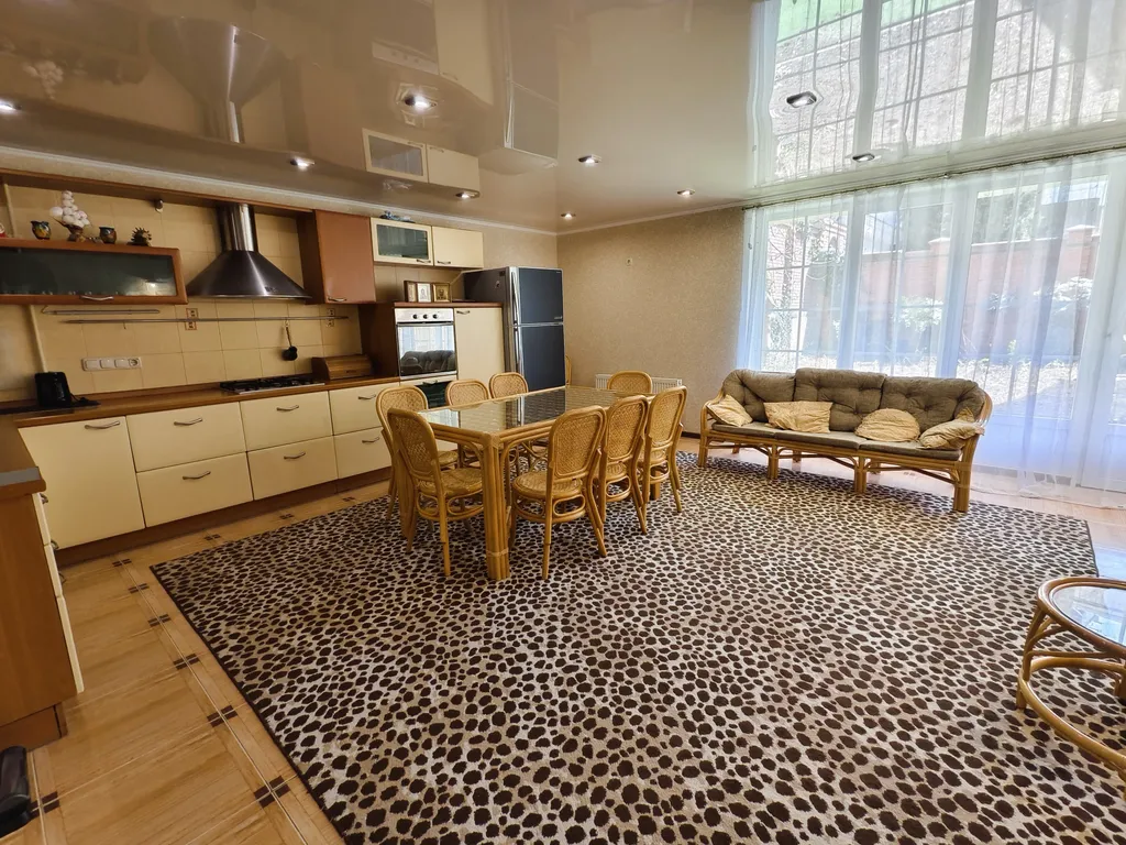 Ялтинская Вилла