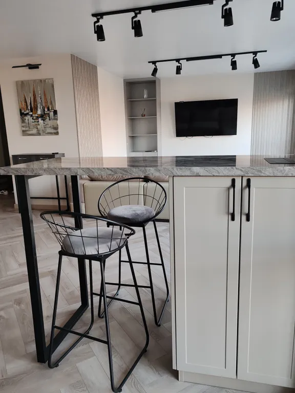 Просторная квартира с видом на море