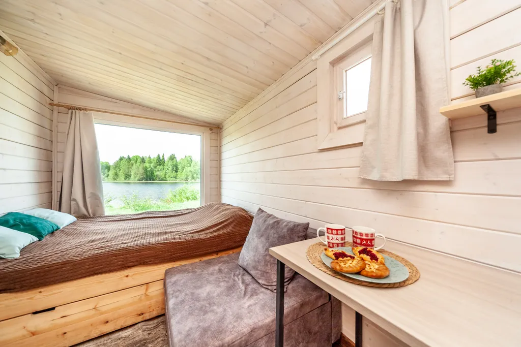 Домик на двоих с панорамным окном №2
