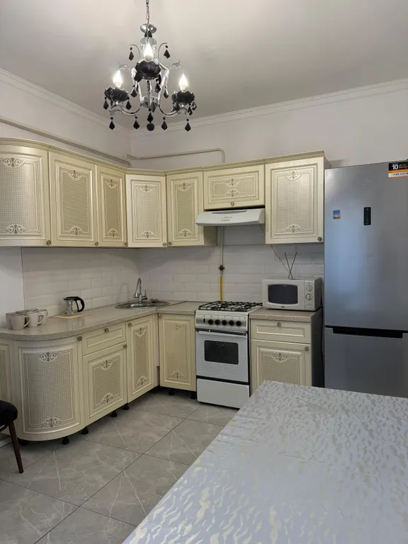 Двухэтажный дом в центре