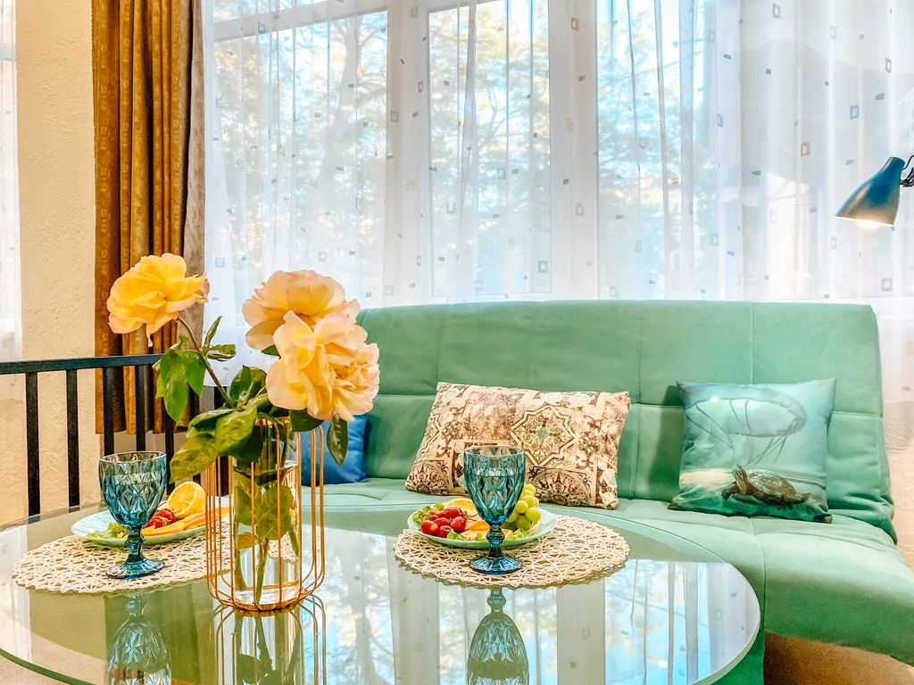 Квартира Квартира Счастье жить в центре Севастополя в яркой и стильной квартире — Севастополь