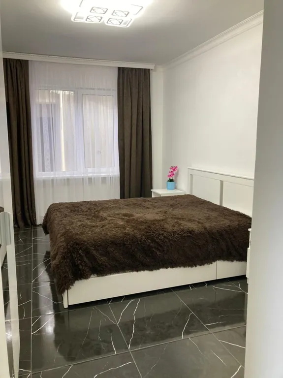 Дом с бассейном, сауной и двором