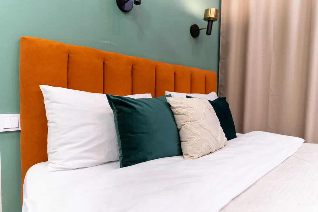 Квартира Квартира Яркая студия с балконом для пары — Екатеринбург