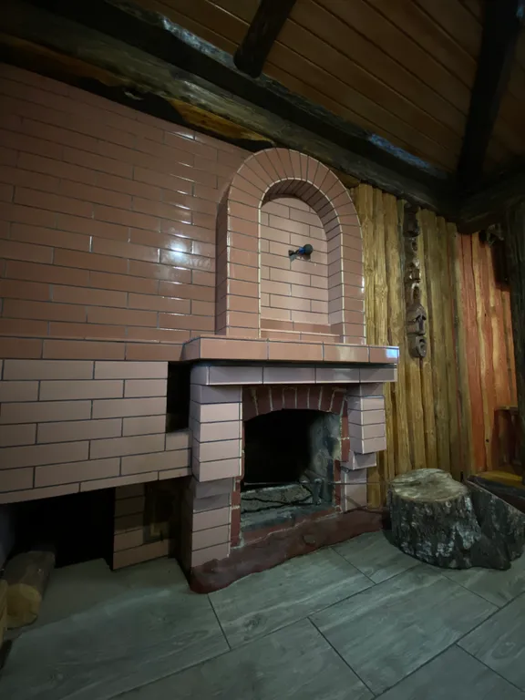 Уютный деревенский домик с русской баней возле берега озера