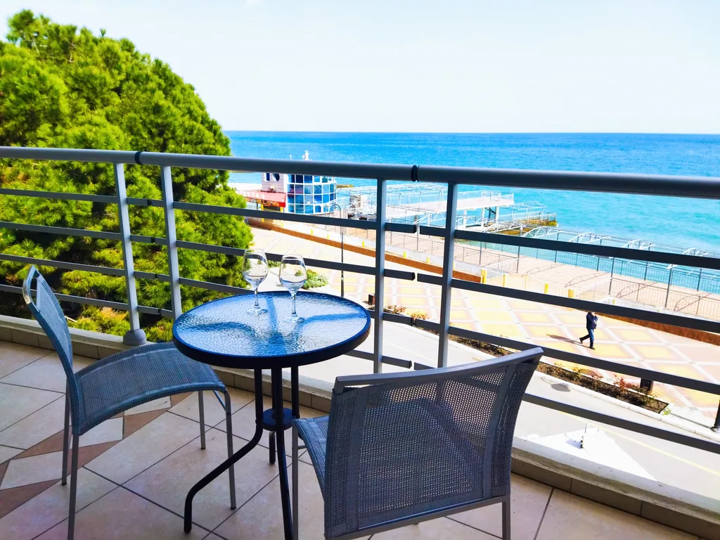 Квартира Апартаменты в отеле Аквапарк возле моря — аренда посуточно в Алушта