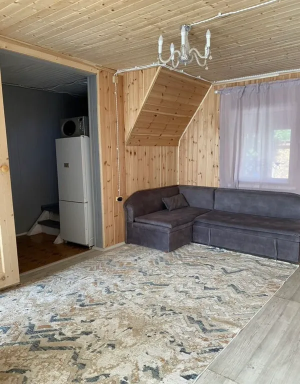 Уютная дача на Волге с огромным бассейном