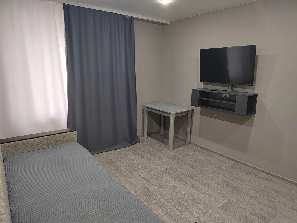 Евро квартира в самом центре города на 2м этаже