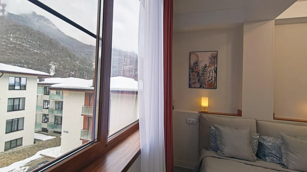 Дизайнерский апартамент с двумя спальнями