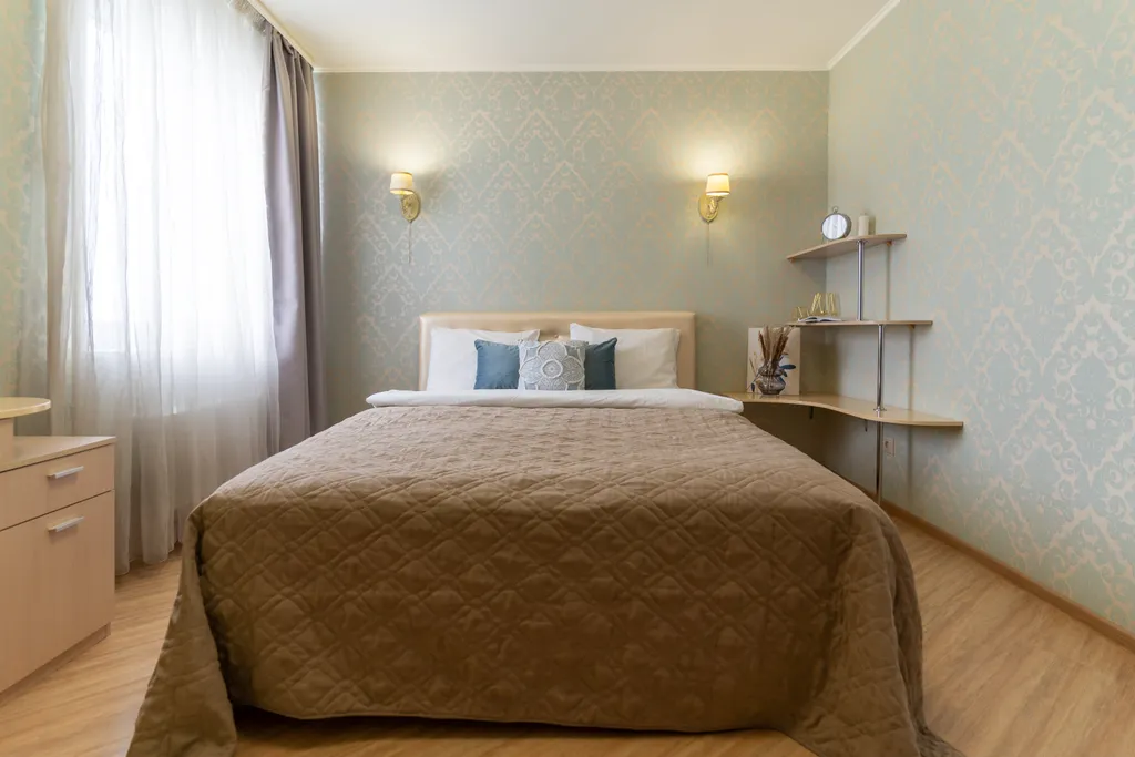 Дизайнерская двушка с биокамином