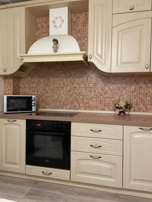 Уютная квартира в центре города, чистая после ремонта — аренда посуточно в Набережные Челны