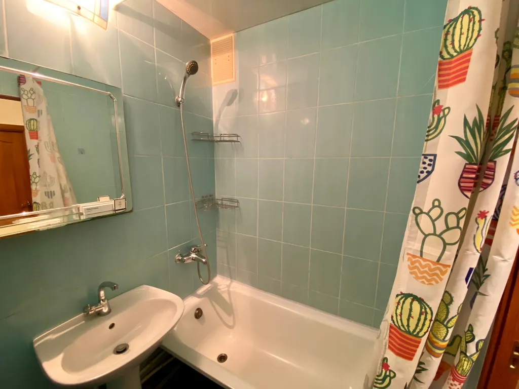 Уютная квартира с панорамным видом на город и гору Чатыр-Даг