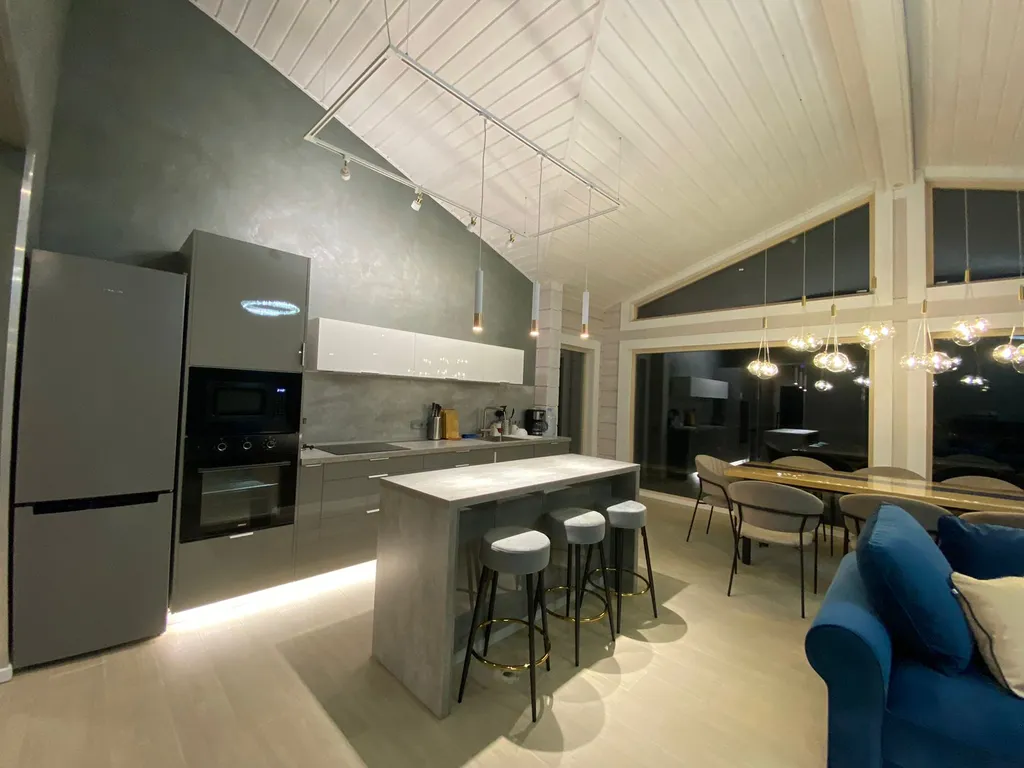 Luxury: Дом на озере с тремя спальнями, сауна и горячая купель