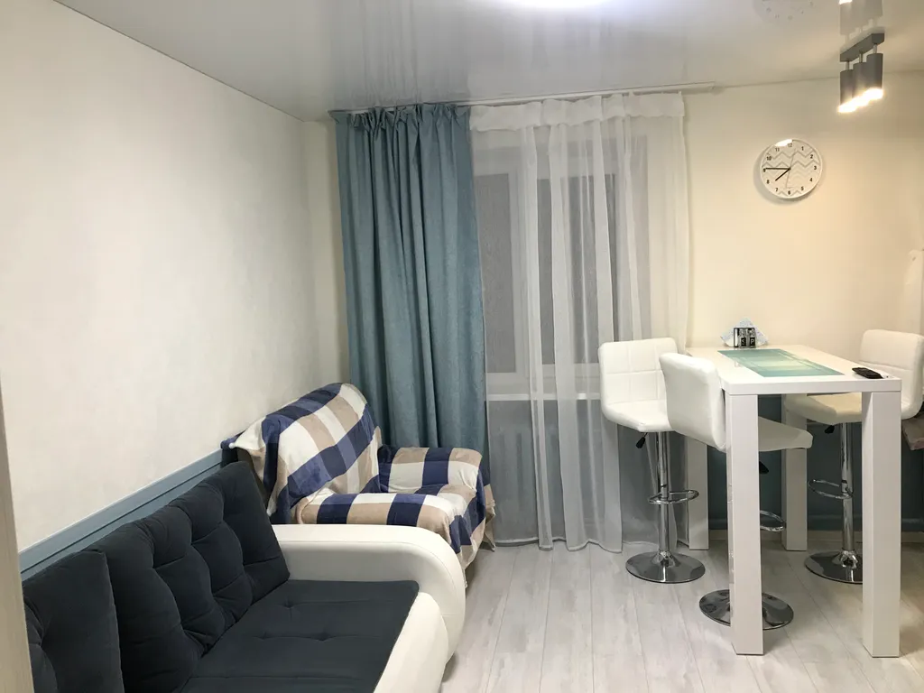 Квартира Двухкомнатная квартира в центре города — Калининград