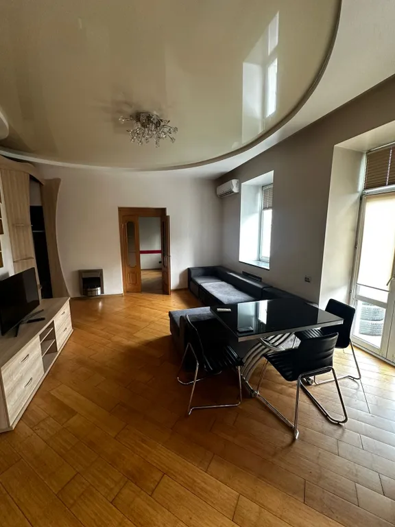 2-комнатная квартира в центре города