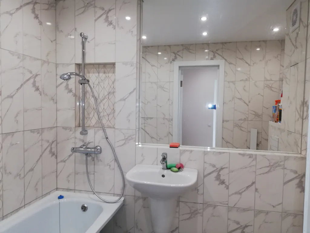 Апартаменты у Мирожского монастыря